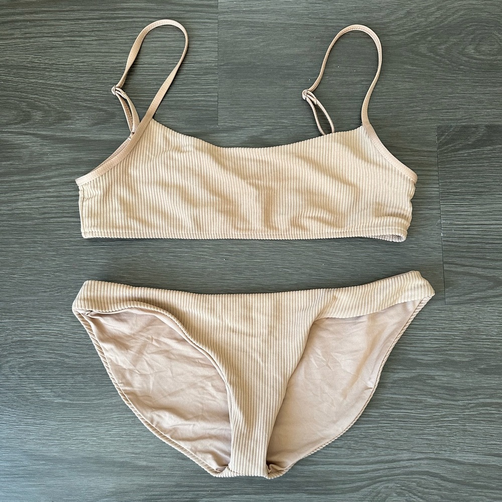 Frankie’s Ribbed Bikini
